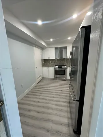 400 Kings Point Drive Sunny Isles Beach FL 33160