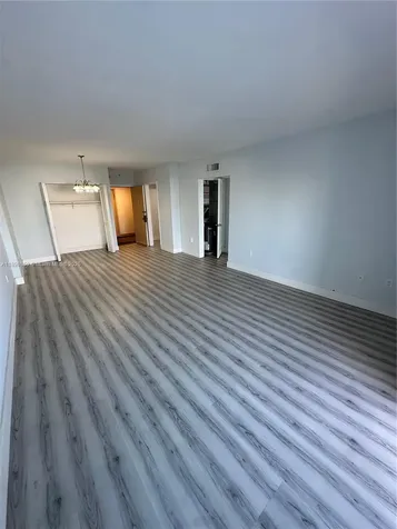 400 Kings Point Drive Sunny Isles Beach FL 33160