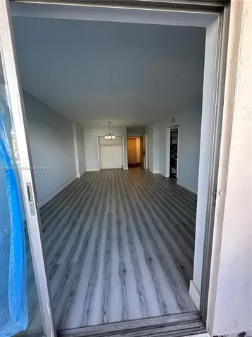 400 Kings Point Drive Sunny Isles Beach FL 33160
