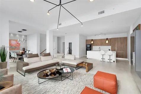 650 NE 32nd Street Miami FL 33137