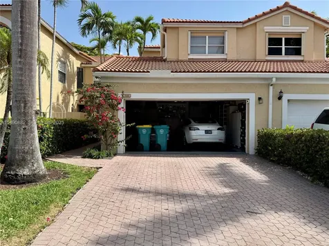 3441 NE 210th Terrace Aventura FL 33180