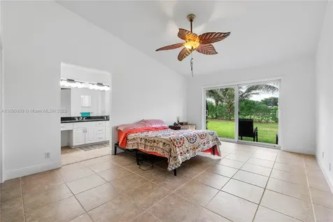 5667 N Cameo Drive N Boca Raton FL 33433