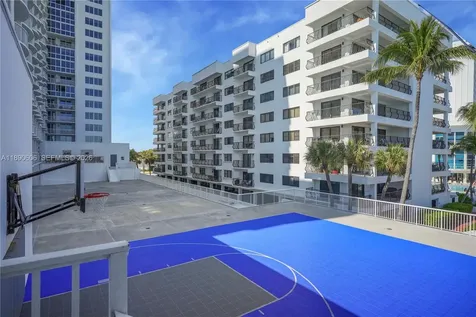 5401 Collins Avenue Miami Beach FL 33140