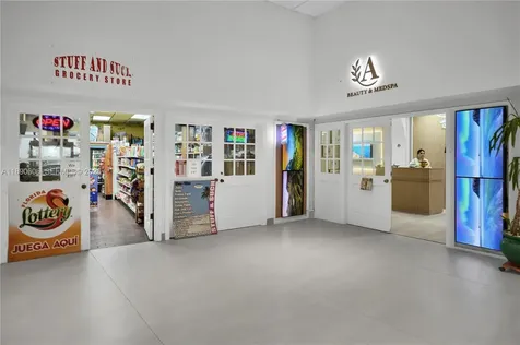 5401 Collins Avenue Miami Beach FL 33140