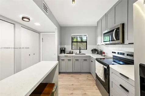 10444 NW 30th Court Sunrise FL 33322