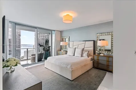 200 Biscayne Boulevard Way Miami FL 33131