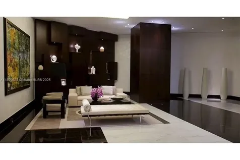 200 Biscayne Boulevard Way Miami FL 33131