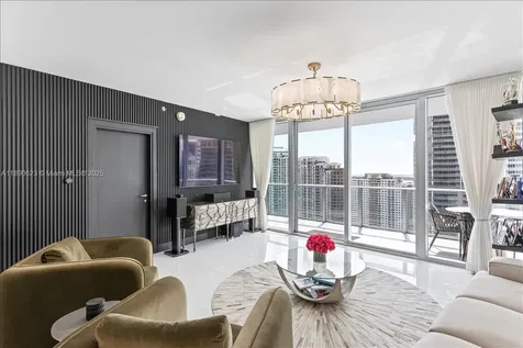 200 Biscayne Boulevard Way Miami FL 33131