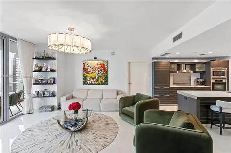 200 Biscayne Boulevard Way Miami FL 33131