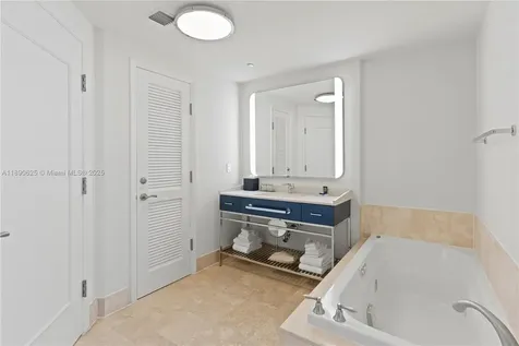 4401 Collins Avenue Miami Beach FL 33140