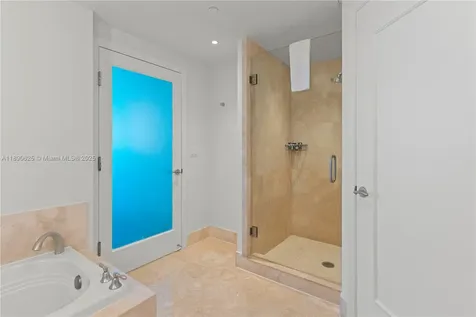 4401 Collins Avenue Miami Beach FL 33140