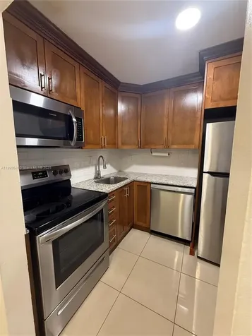 100 SE 5th Avenue Hallandale Beach FL 33009