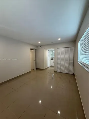 100 SE 5th Avenue Hallandale Beach FL 33009