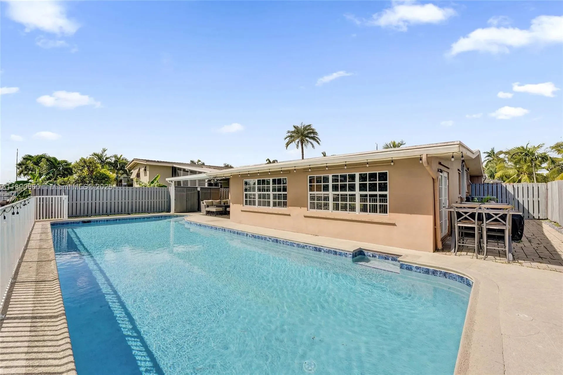 2624 Nassau Lane Fort Lauderdale FL 33312