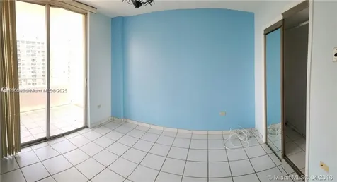 5555 Collins Avenue Miami Beach FL 33140