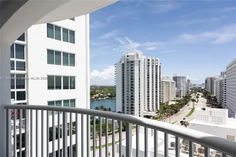 5555 Collins Avenue Miami Beach FL 33140