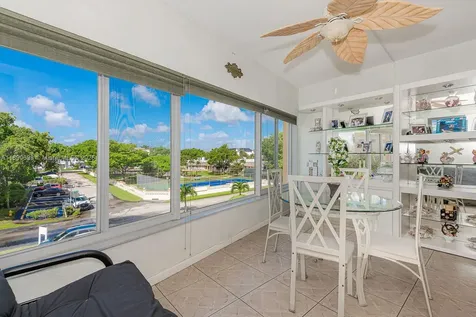 3990 NW 42nd Avenue Lauderdale Lakes FL 33319