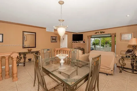 3990 NW 42nd Avenue Lauderdale Lakes FL 33319