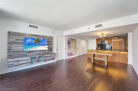 50 Biscayne Boulevard Miami FL 33132