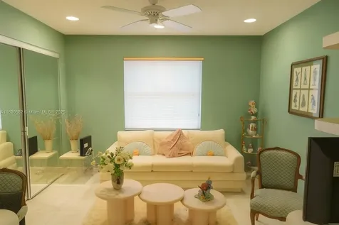 9755 Harbour Lake Circle Boynton Beach FL 33437