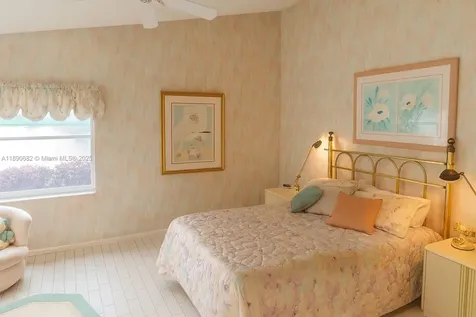 9755 Harbour Lake Circle Boynton Beach FL 33437