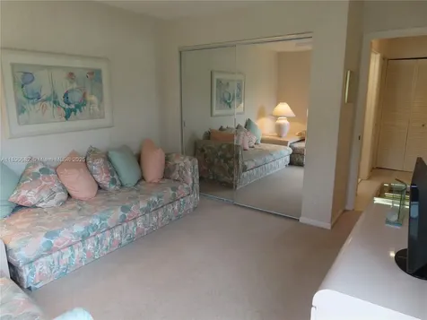 9755 Harbour Lake Circle Boynton Beach FL 33437