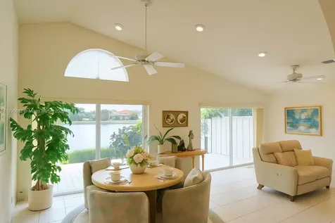 9755 Harbour Lake Circle Boynton Beach FL 33437