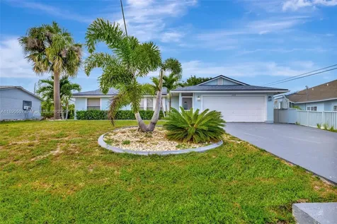 509 SW Hamburg Terrace Port St. Lucie FL 34984