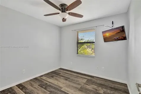 509 SW Hamburg Terrace Port St. Lucie FL 34984