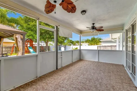 509 SW Hamburg Terrace Port St. Lucie FL 34984