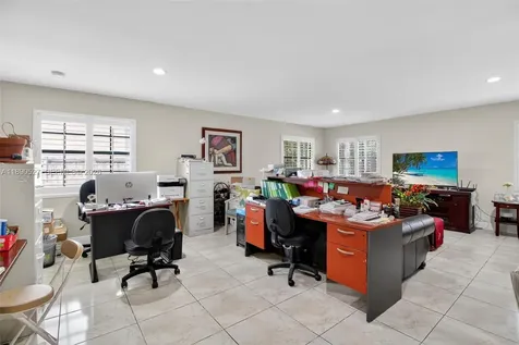 15181 SW 156th Terrace Miami FL 33187
