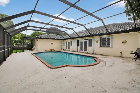 15181 SW 156th Terrace Miami FL 33187
