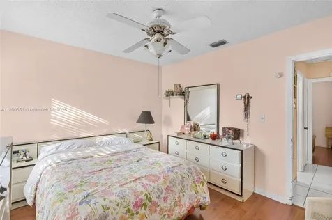 4438 SW 131st Avenue Miami FL 33175