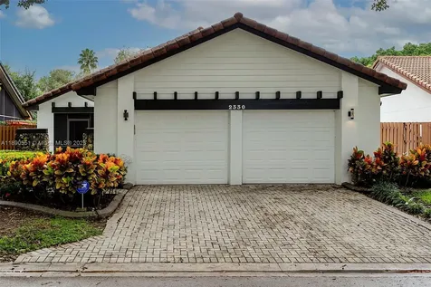 2330 Dover Weston FL 33326