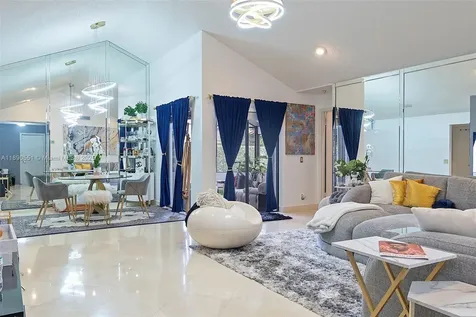 2330 Dover Weston FL 33326