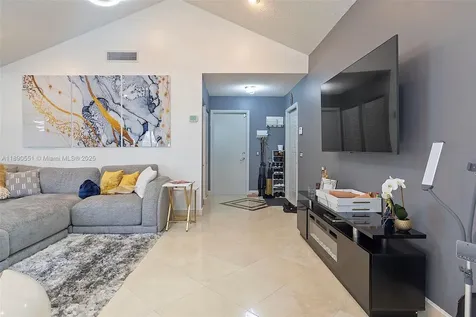 2330 Dover Weston FL 33326