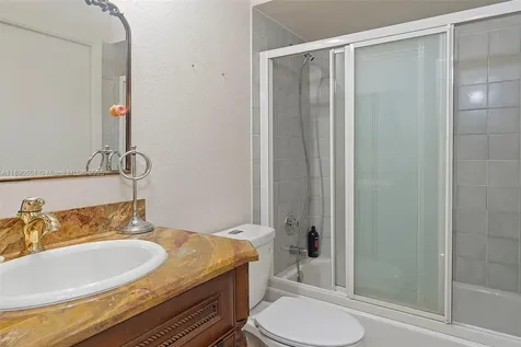 2330 Dover Weston FL 33326