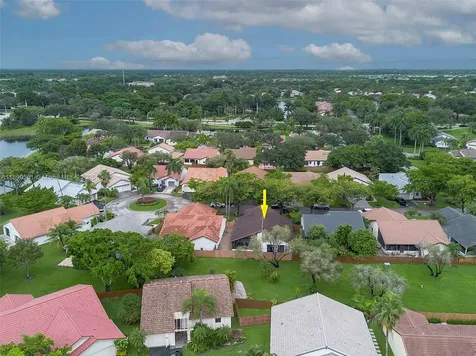 2330 Dover Weston FL 33326