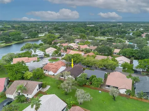 2330 Dover Weston FL 33326