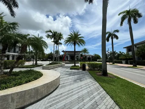 8283 NW 47th Lane Doral FL 33166
