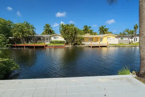 3801 NE 16th Terrace Oakland Park FL 33334