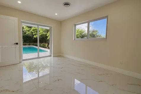 3801 NE 16th Terrace Oakland Park FL 33334