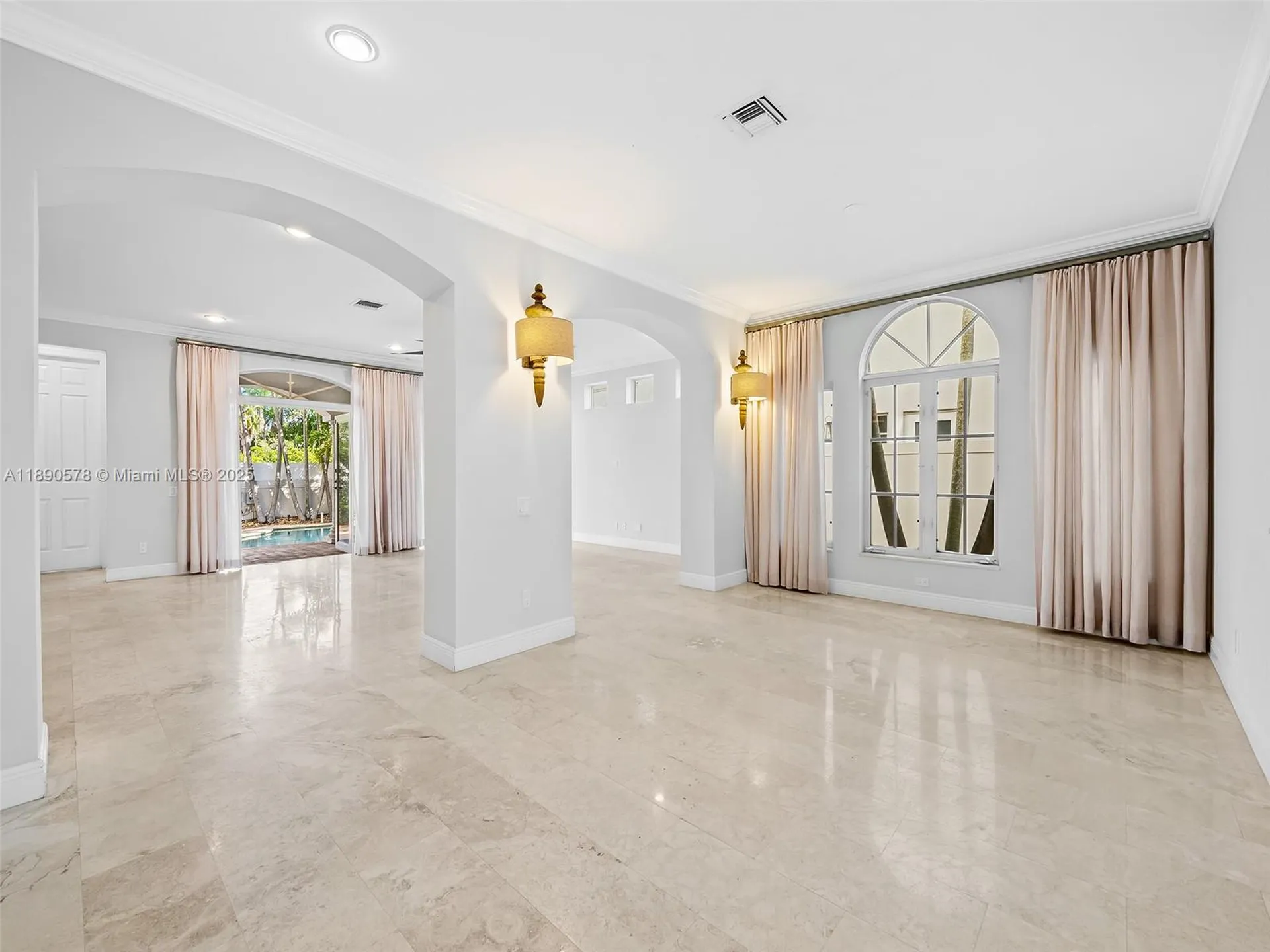 821 SE 2nd Court Fort Lauderdale FL 33301