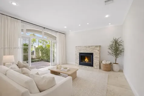 821 SE 2nd Court Fort Lauderdale FL 33301