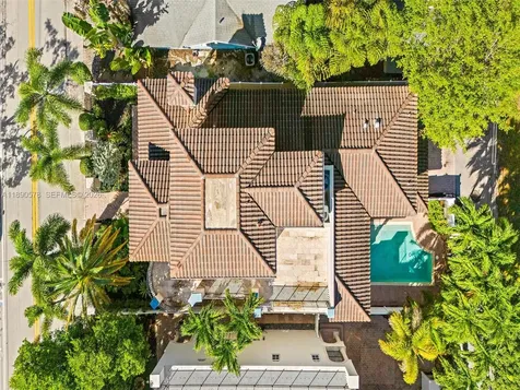 821 SE 2nd Court Fort Lauderdale FL 33301