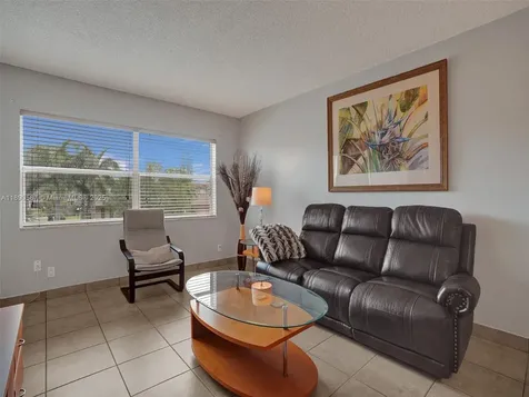 3506 NW 49th Avenue Lauderdale Lakes FL 33319