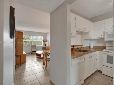 3506 NW 49th Avenue Lauderdale Lakes FL 33319
