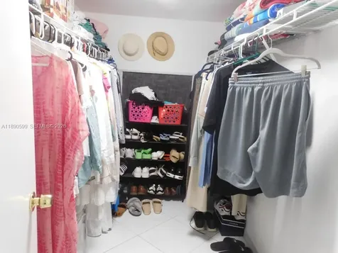5005 Collins Avenue Miami Beach FL 33140