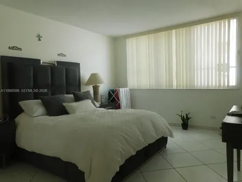 5005 Collins Avenue Miami Beach FL 33140