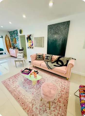 9240 Byron Avenue Surfside FL 33154